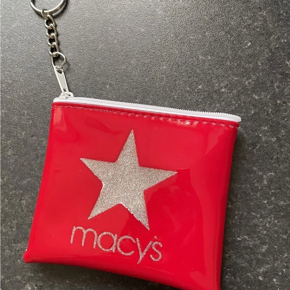 Macy’s Believe Coin Purse - Picture 5 of 6